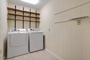 948 Clarion Dr, Durham, NC 27705 - Photo 14