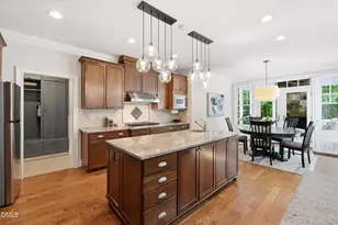 160 Tramore Dr, Chapel Hill, NC 27516 - Photo 16