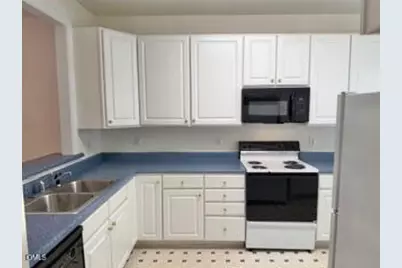 8737 Courage Court, Raleigh, NC 27615 - Photo 4
