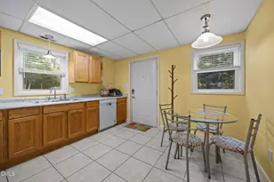 5904 Deblyn Ave, Raleigh, NC 27612 - Photo 12