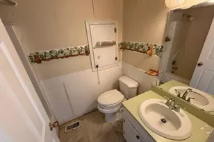 205 Falcon Ct, Clayton, NC 27520 - Photo 10