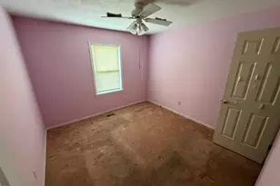 205 Falcon Ct, Clayton, NC 27520 - Photo 4