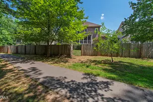 923 Dominion Hill Dr, Cary, NC 27519 - Photo 84