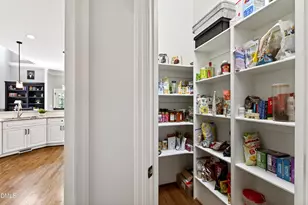 923 Dominion Hill Dr, Cary, NC 27519 - Photo 26