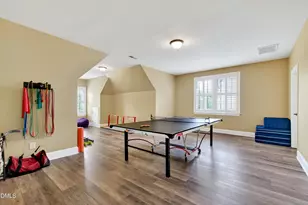 923 Dominion Hill Dr, Cary, NC 27519 - Photo 8