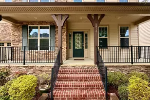 5032 Trembath Ln, Cary, NC 27519 - Photo 2