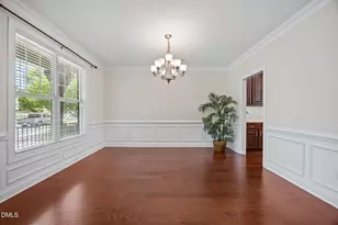 5032 Trembath Ln, Cary, NC 27519 - Photo 8