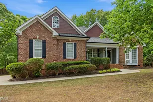 1007 Chatham Ct, Youngsville, NC 27596 - Photo 8