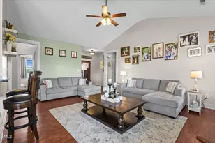49 Sentinel Ct, Smithfield, NC 27577 - Photo 8