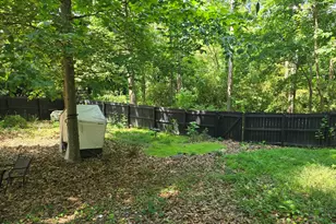 142 Edinborough Dr, Mebane, NC 27302 - Photo 14
