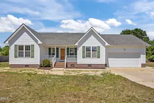 76 Springfield Ln, Lillington, NC 27546 - Photo 4