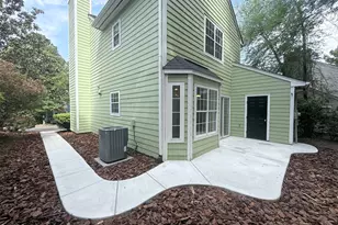 305 St Thomas Dr, Chapel Hill, NC 27517 - Photo 2