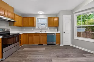 2119 Charny Dr, Raleigh, NC 27604 - Photo 18