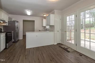 805 Penncross Drive, Raleigh, NC 27610 - Photo 14