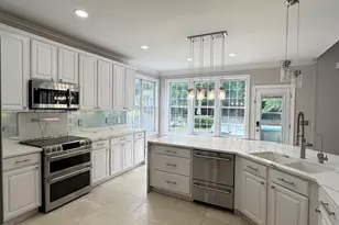 120 Plyersmill Rd, Cary, NC 27519 - Photo 16