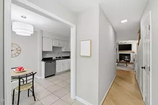 404 Forest Ct, Carrboro, NC 27510 - Photo 4