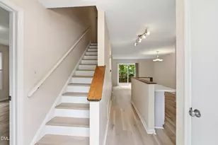 107 Weatherstone Dr, Chapel Hill, NC 27514 - Photo 10