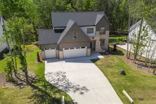 3905 Cedar Knls Dr, Youngsville, NC 27596 - Photo 2