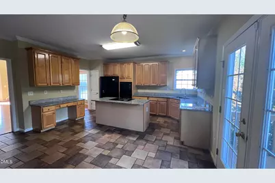 201 Tecumseh Court, Cary, NC 27513 - Photo 12