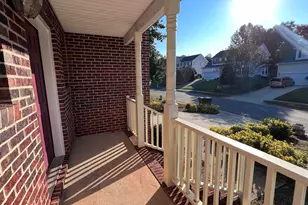201 Tecumseh Ct, Cary, NC 27513 - Photo 4
