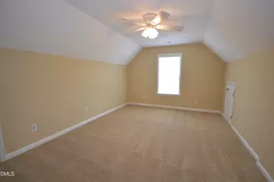 201 Tecumseh Ct, Cary, NC 27513 - Photo 18