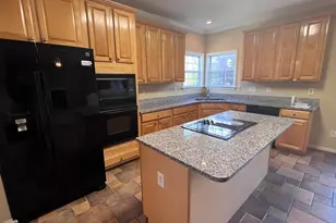 201 Tecumseh Ct, Cary, NC 27513 - Photo 8