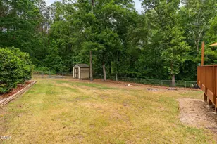 20 Foxhound Ct, Benson, NC 27504 - Photo 32