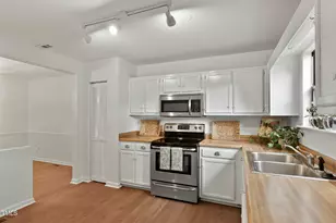 5444 Pine Top Cir, Raleigh, NC 27612 - Photo 8