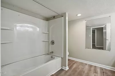 204 W Hill Street, Benson, NC 27504 - Photo 14