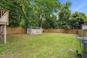 204 W Hill St, Benson, NC 27504 - Photo 24
