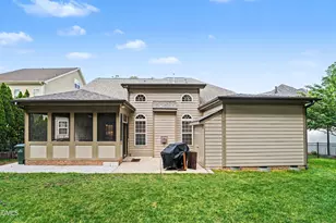 1729 Frenchwood Dr, Raleigh, NC 27612 - Photo 40