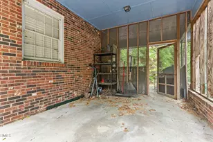 1421 Marlborough Rd, Fayetteville, NC 28304 - Photo 22