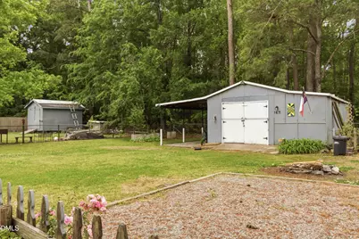 407 E Fremont Street, Kenly, NC 27542 - Photo 8