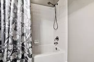 3920 Essex Garden Ln, Raleigh, NC 27612 - Photo 26