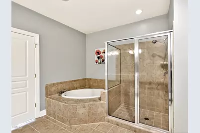 3920 Essex Garden Lane #304, Raleigh, NC 27612 - Photo 20