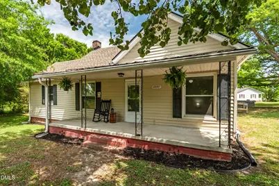 2357 Baynes Road, Burlington, NC 27217 - Photo 2