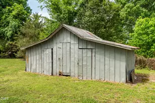2357 Baynes Rd, Burlington, NC 27217 - Photo 36