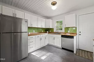 323 Monmouth Ave, Durham, NC 27701 - Photo 14