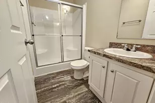 208 Loop Rd, Bunnlevel, NC 28323 - Photo 22