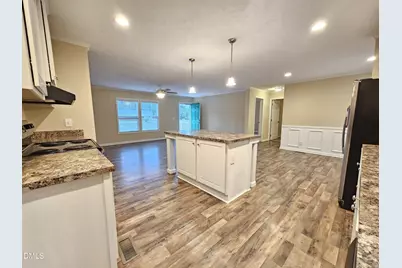 208 Loop Road, Bunnlevel, NC 28323 - Photo 8