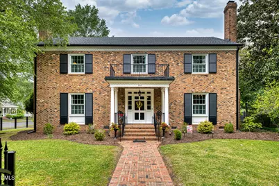 200 E Park Avenue, Tarboro, NC 27886 - Photo 2