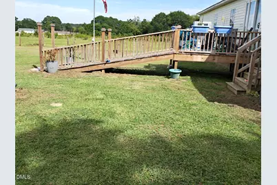 87 E Williams Street, Coats, NC 27521 - Photo 28