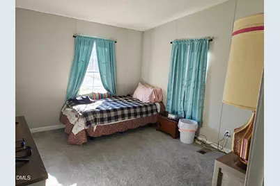 87 E Williams Street, Coats, NC 27521 - Photo 18