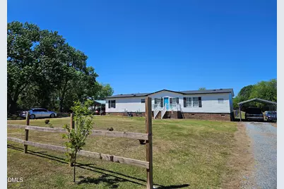 87 E Williams Street, Coats, NC 27521 - Photo 2