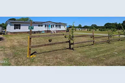 87 E Williams Street, Coats, NC 27521 - Photo 1