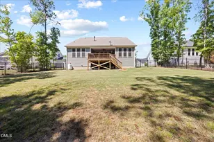 307 W Amber Oak Dr, Selma, NC 27576 - Photo 28