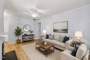 8221 Allyns Landing Way, Raleigh, NC 27615 - Photo 2