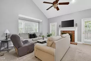 8313 Wycombe Ln, Raleigh, NC 27615 - Photo 4