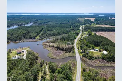 10586 Nc 304 Hwy, Mesic, NC 28515 - Photo 58