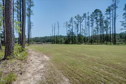 10586 Nc 304 Hwy, Mesic, NC 28515 - Photo 12